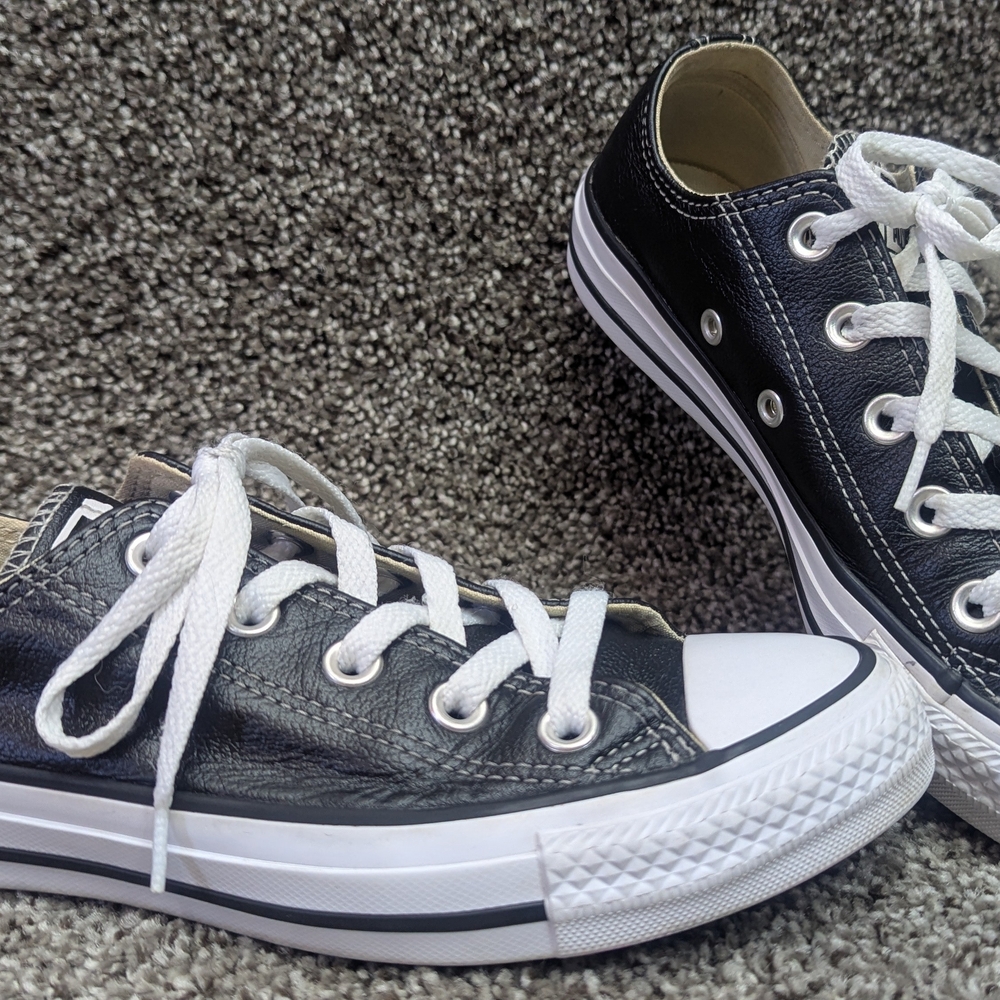 Converse Chuck Taylor All Star Low Top Black Leather Men's 3 Women's 5